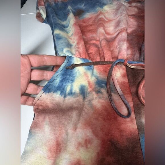 Tie Dye Romper With Pockets Approximately Size S-M - Picture 6 of 14